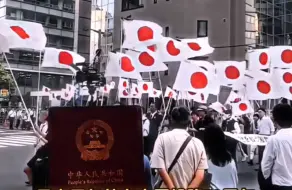 Tải video: “如果战争爆发你会怕吗，我会！我怕打仗不用我！！这就是我中华儿女铁铮铮的爱国情怀啊！！”