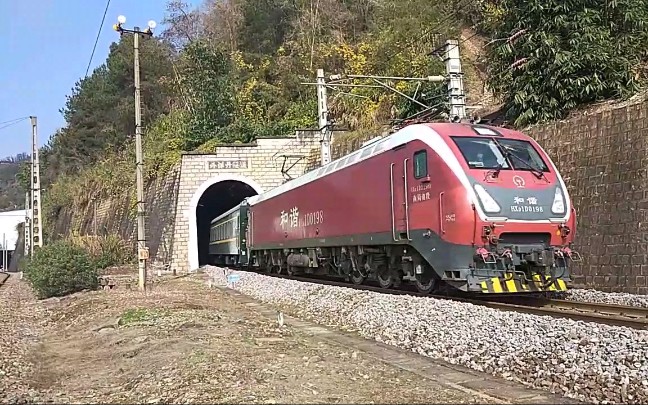 在延平东站拍k29,k30次