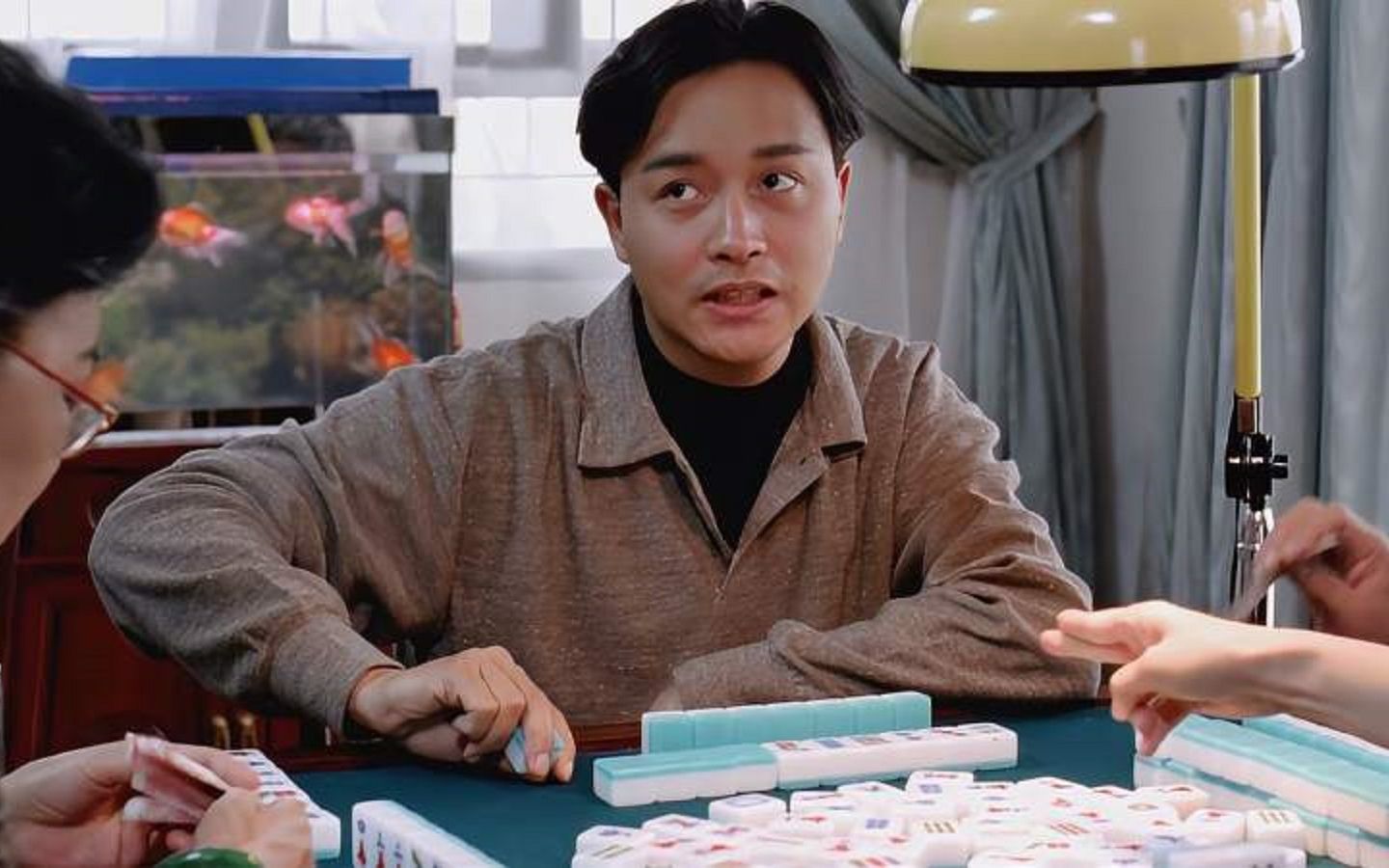 家有喜事:张国荣和毛毛打麻将这段真是太搞笑了,真是经典!