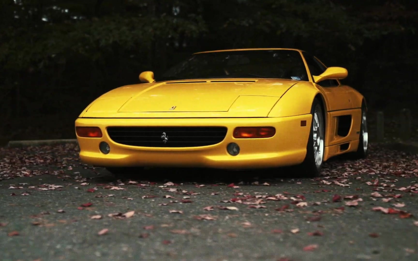 【f355】绝对经典-法拉利f355展示v8声浪与性感车身