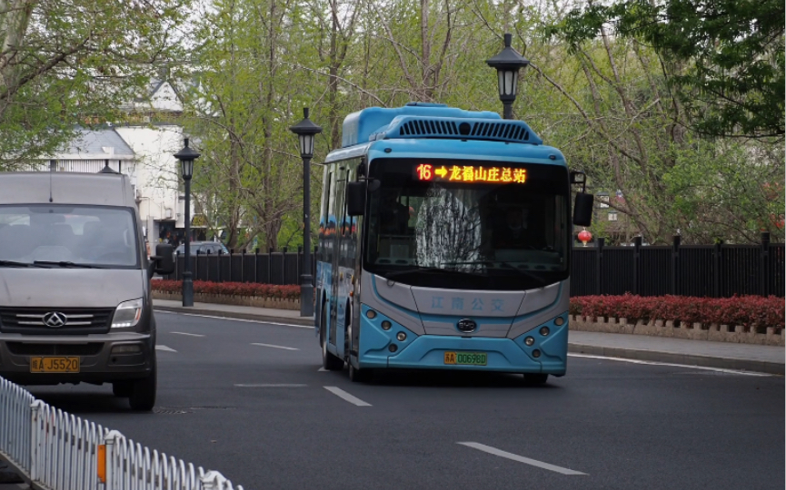 【南京公交】比亚迪k7丝滑的拐弯