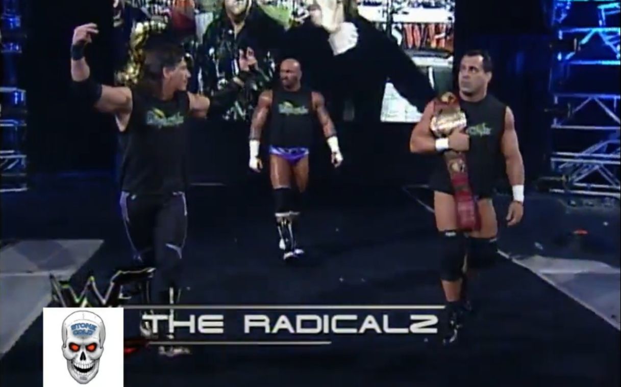 <摄魂>激进派Radicals(缺班瓦)出场 2000WrestleMania.16哔哩哔哩bilibili