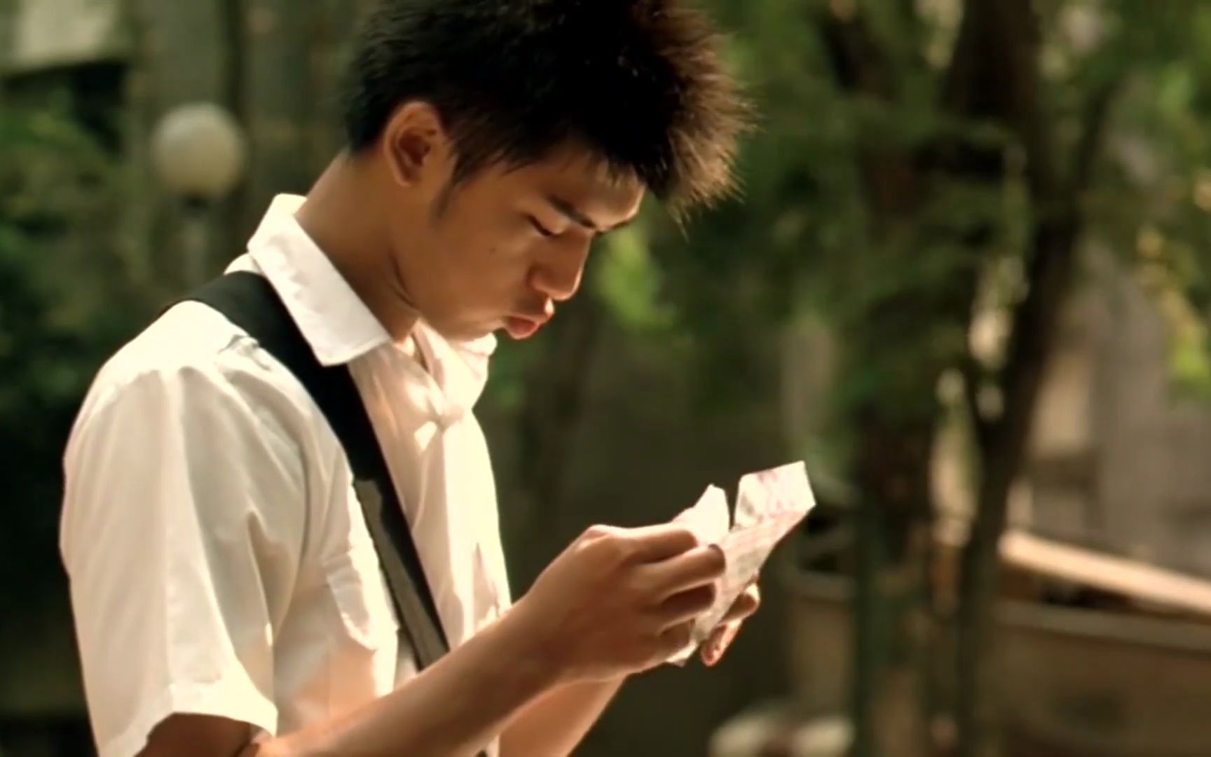 【蓝色大门】经典台词混剪_哔哩哔哩_bilibili