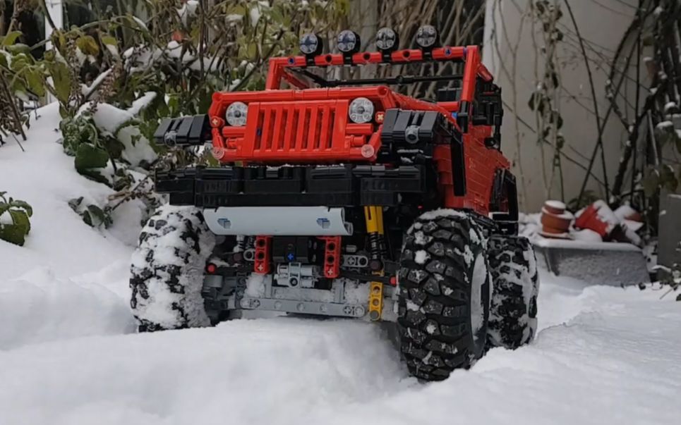 雪地飞驰!乐高科技42099 jeep版本!