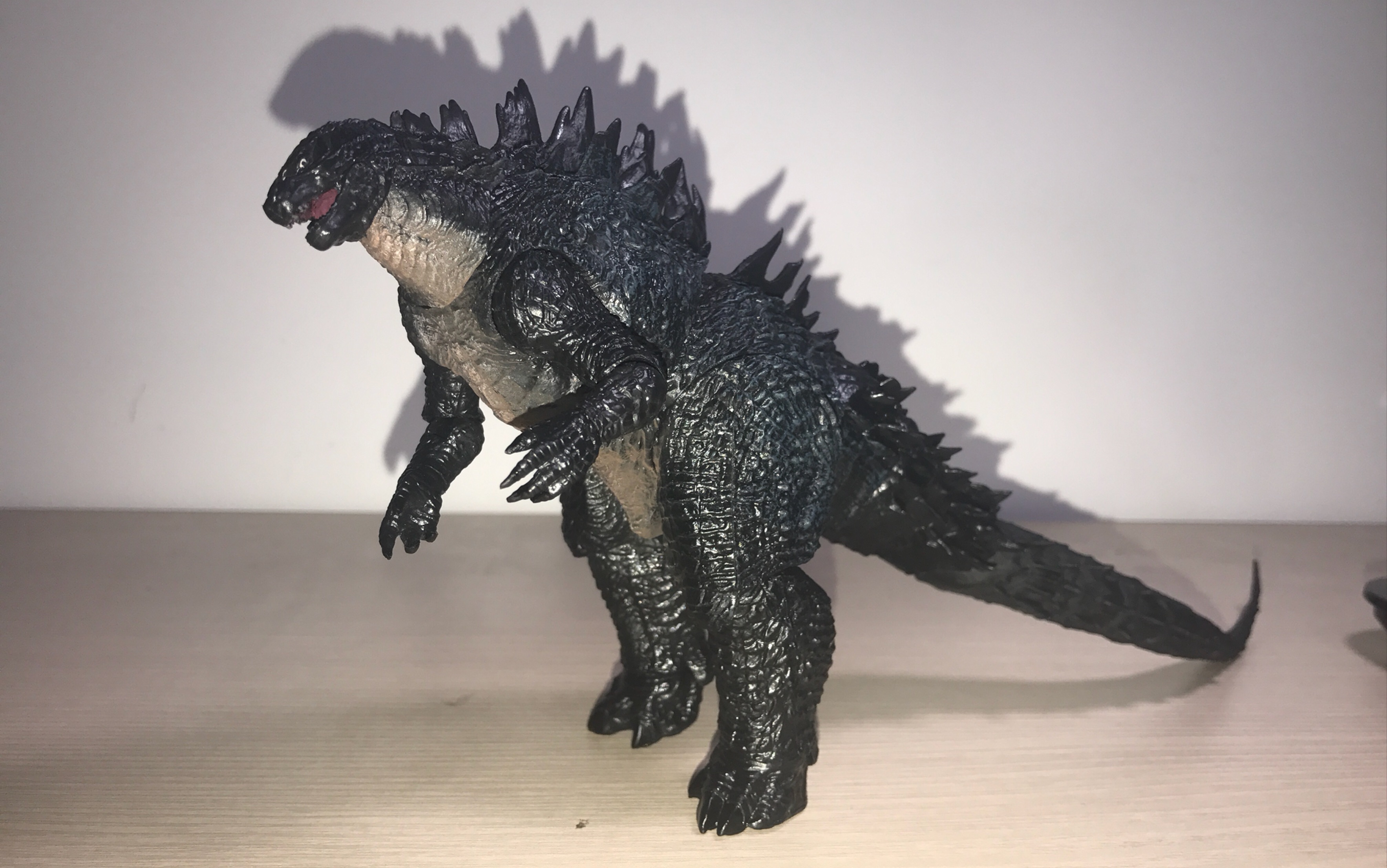 【鱸魚宴的玩具分享】第14期 哥斯拉 怪獸之王 2014電影版 neca 手辦