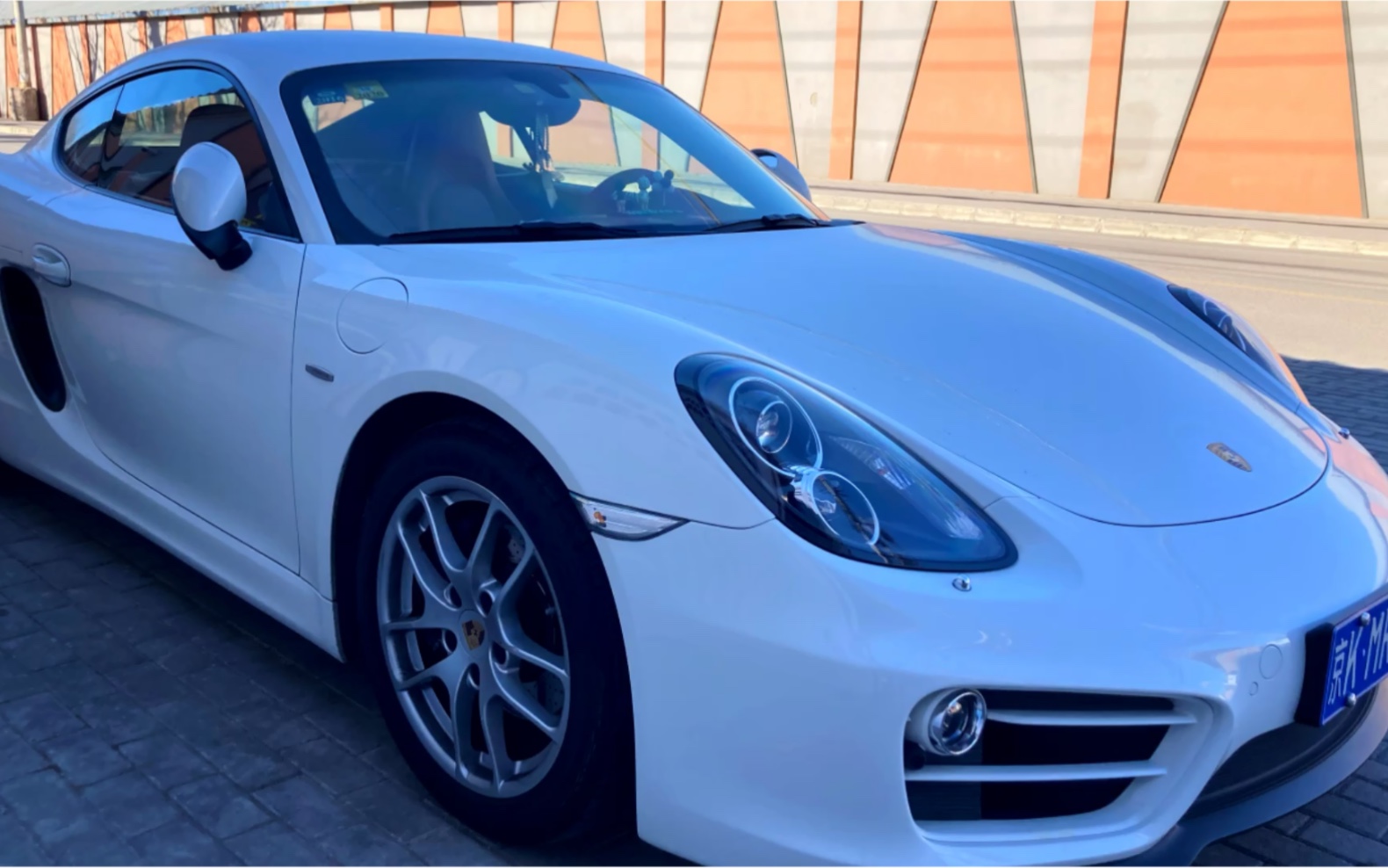 路试——女生的最爱保时捷双门小跑车