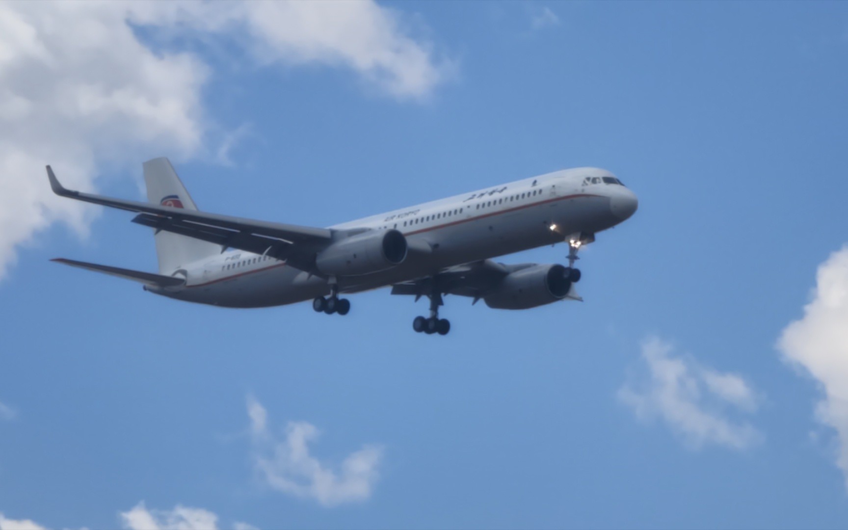 高丽航空js155降落zytx - 240515