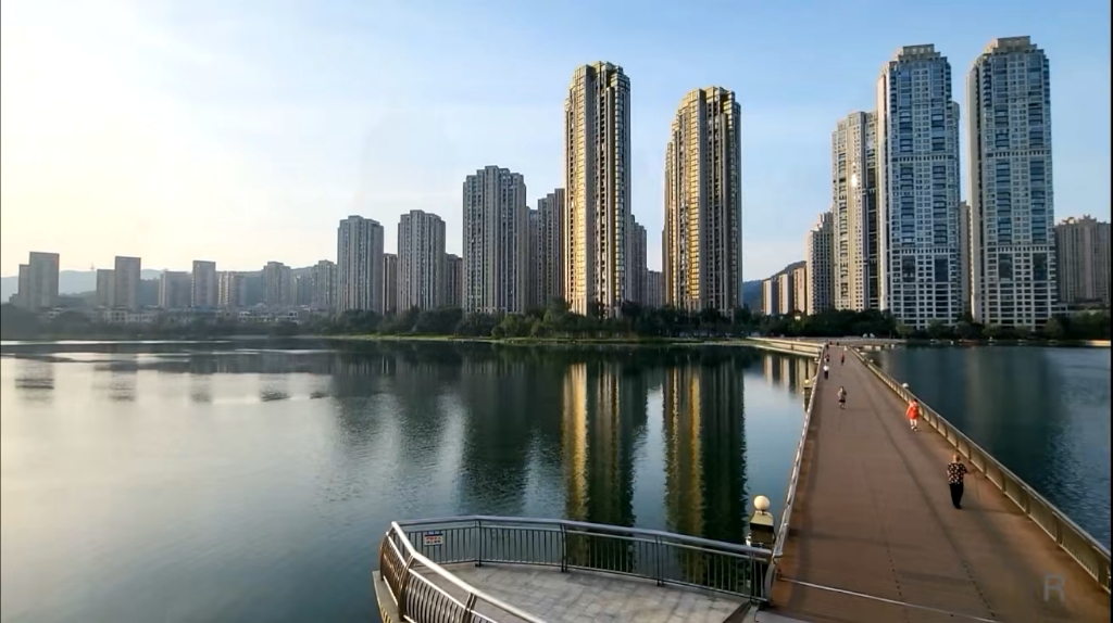 梅溪湖一线临湖梅溪半岛