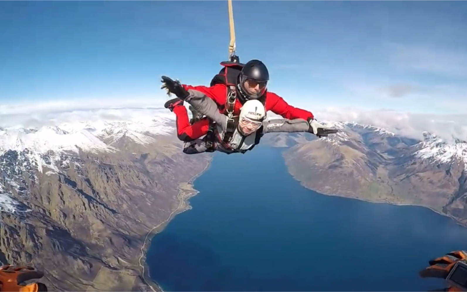 新西兰皇后镇跳伞人这一生一定要尝试的事情