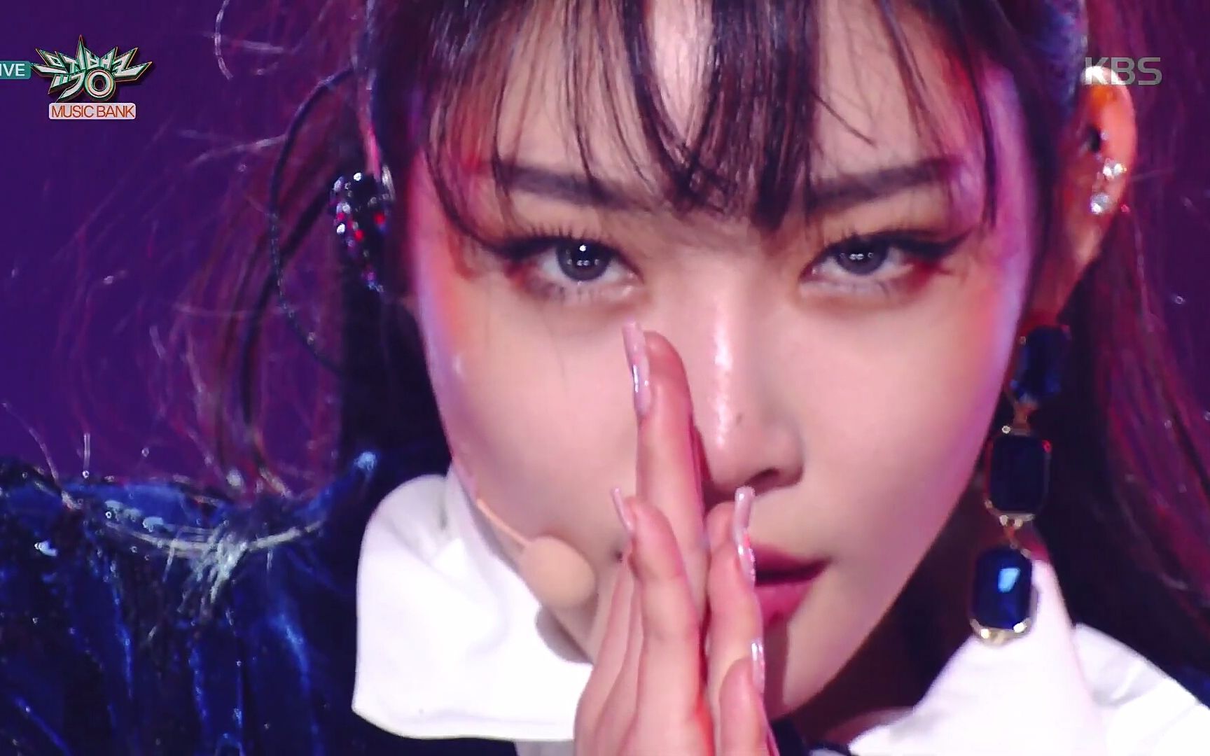 190118 三大一位集齐!金请夏 - 已经12点 音乐银行一位舞台