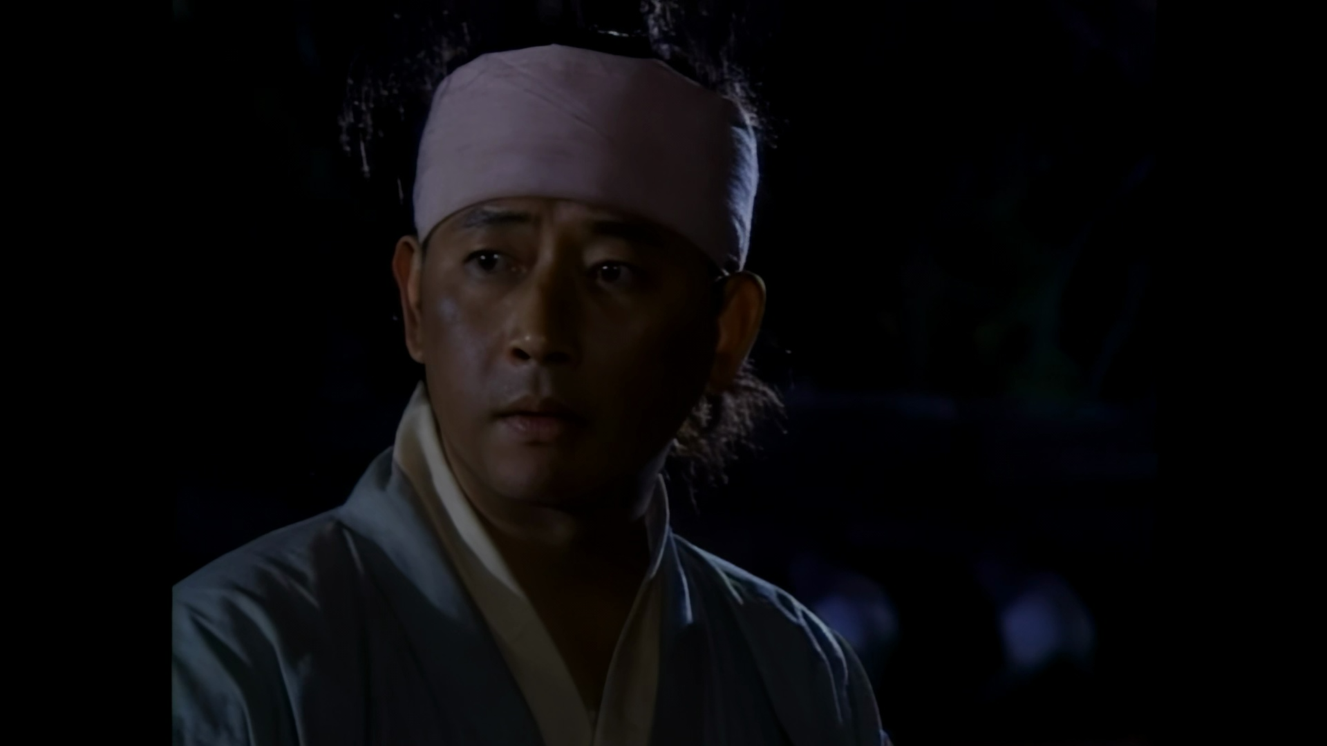 《医道12》这真是凿壁偷光了,一点光也看不到