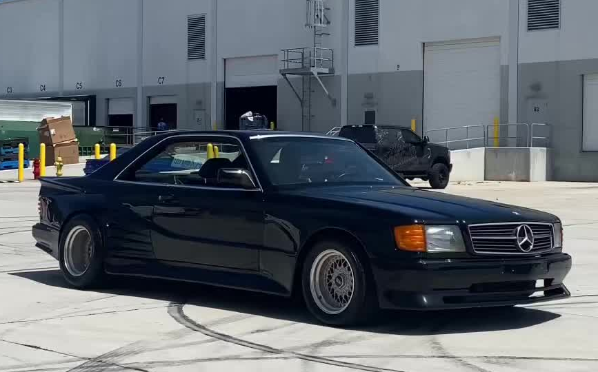 奔驰 w126 c126 s级coupe 380sec 宽体koenig specials 1983款