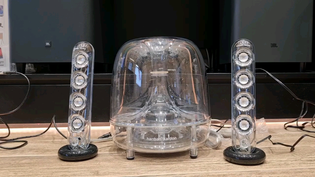 哈曼卡顿水晶3 重低音效果