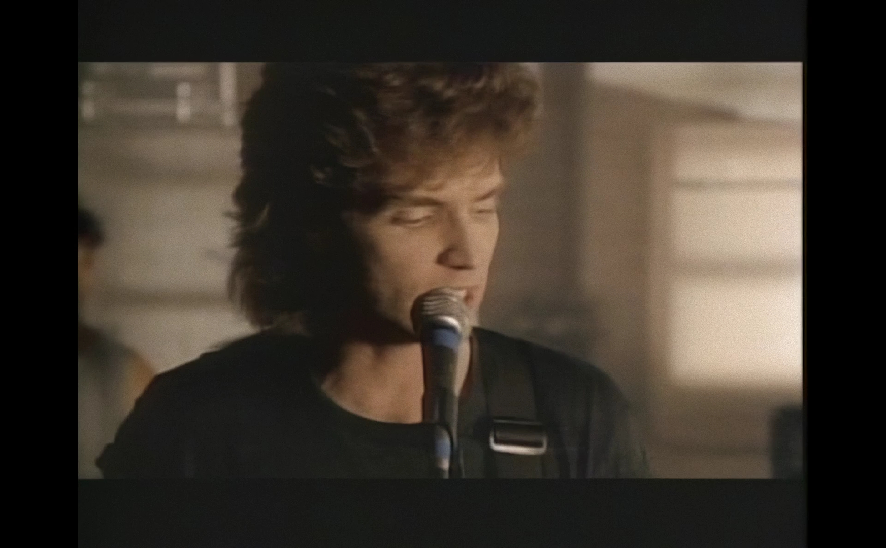 [图]Richard Marx - The Best Of  mv ai 1080p