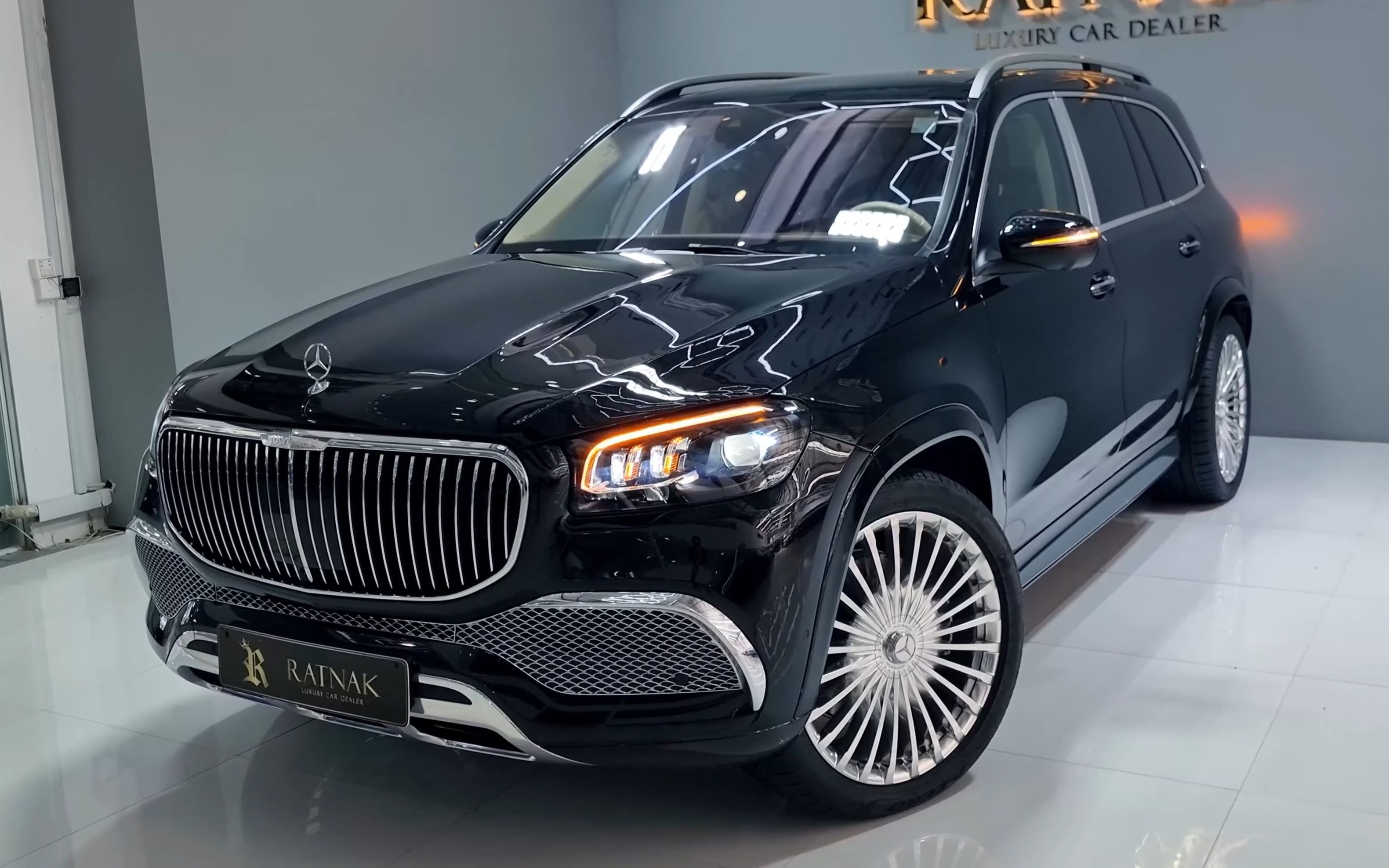 奔驰迈巴赫 x167 gls级 gls600 2022款外观内饰细节展示