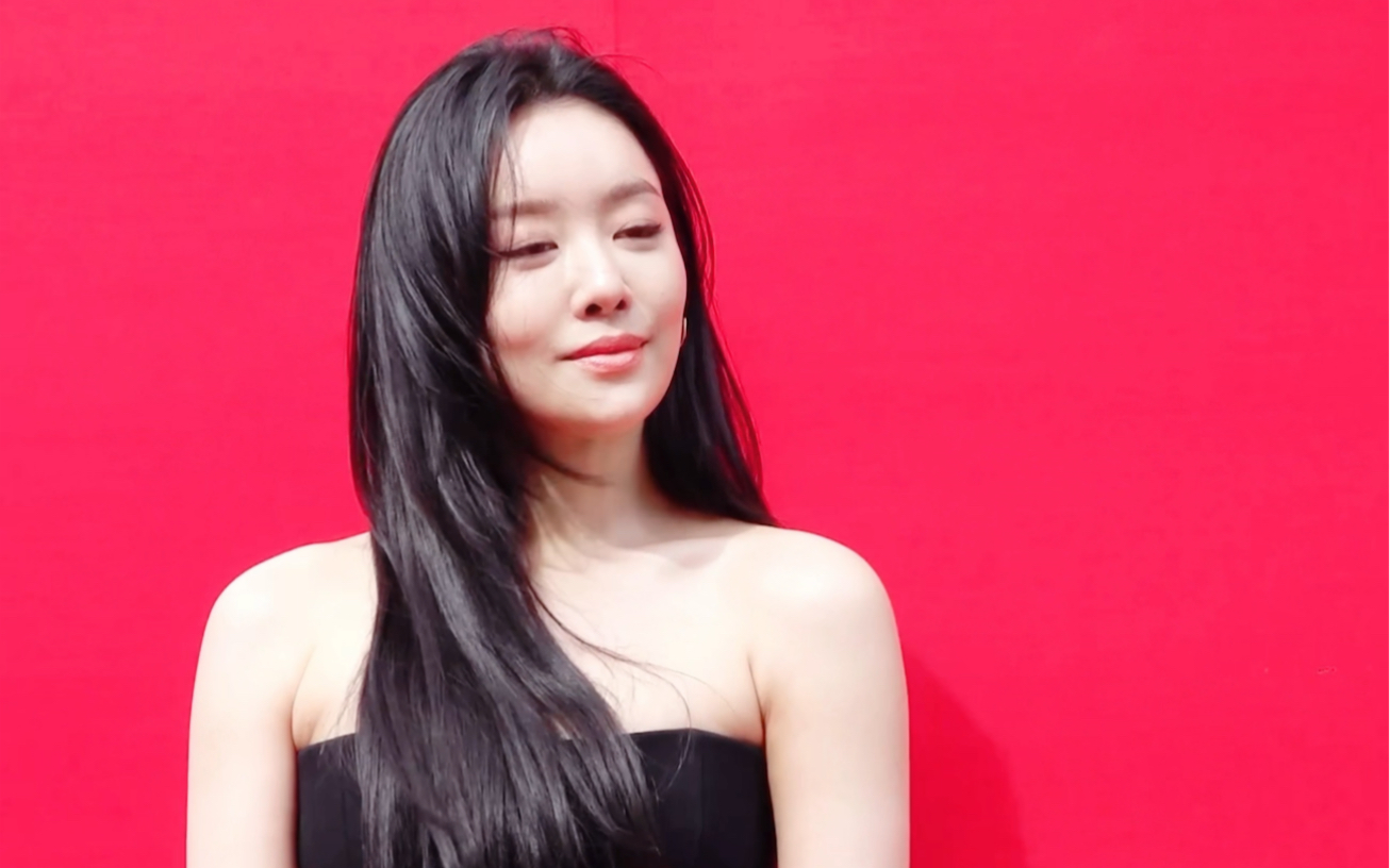 黑暗荣耀第二季 #车珠英 演员车珠英16日下午参加了在首尔江南区清潭