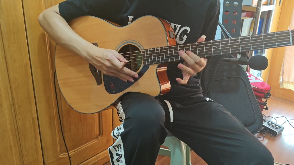 灰色轨迹尾奏双吉他solo