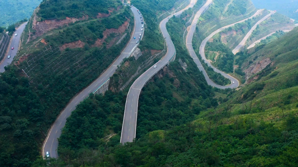 [图]人生就像过山车，随时调整好l心态应对？