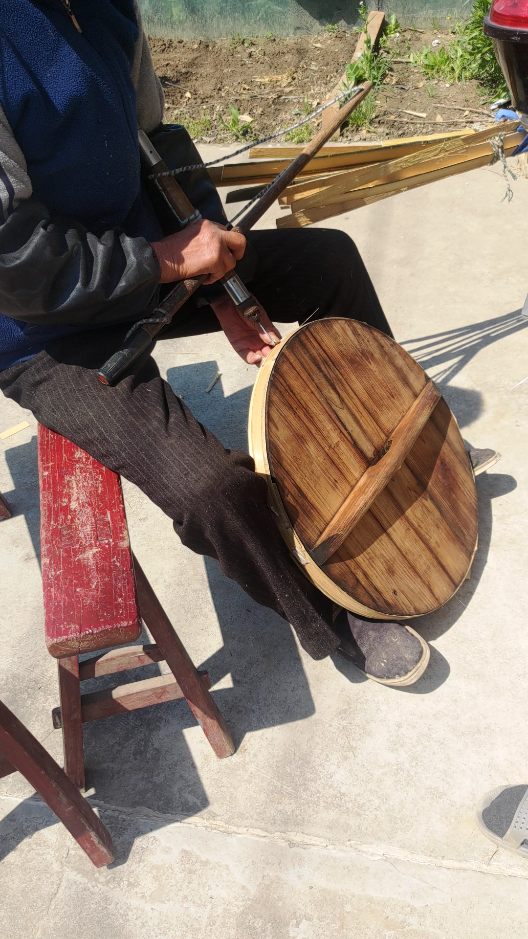 活动作品古法手艺面临失传一起来看修锅盖