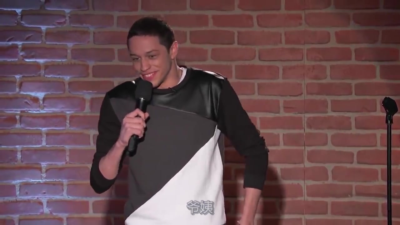 [图]【搞笑单口】Pete Davidson: 老婆如果失忆 估计我得乐疯