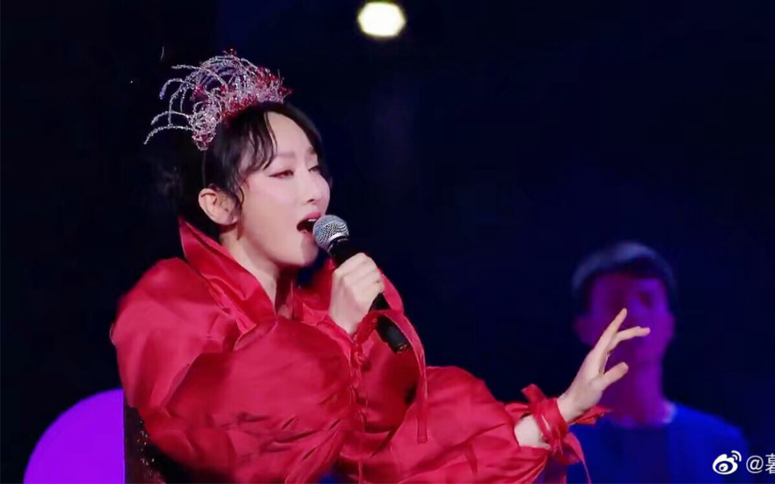 萨顶顶神仙唱歌飞天高音名场面剪辑嗯听完觉得离修仙飞升进了一步