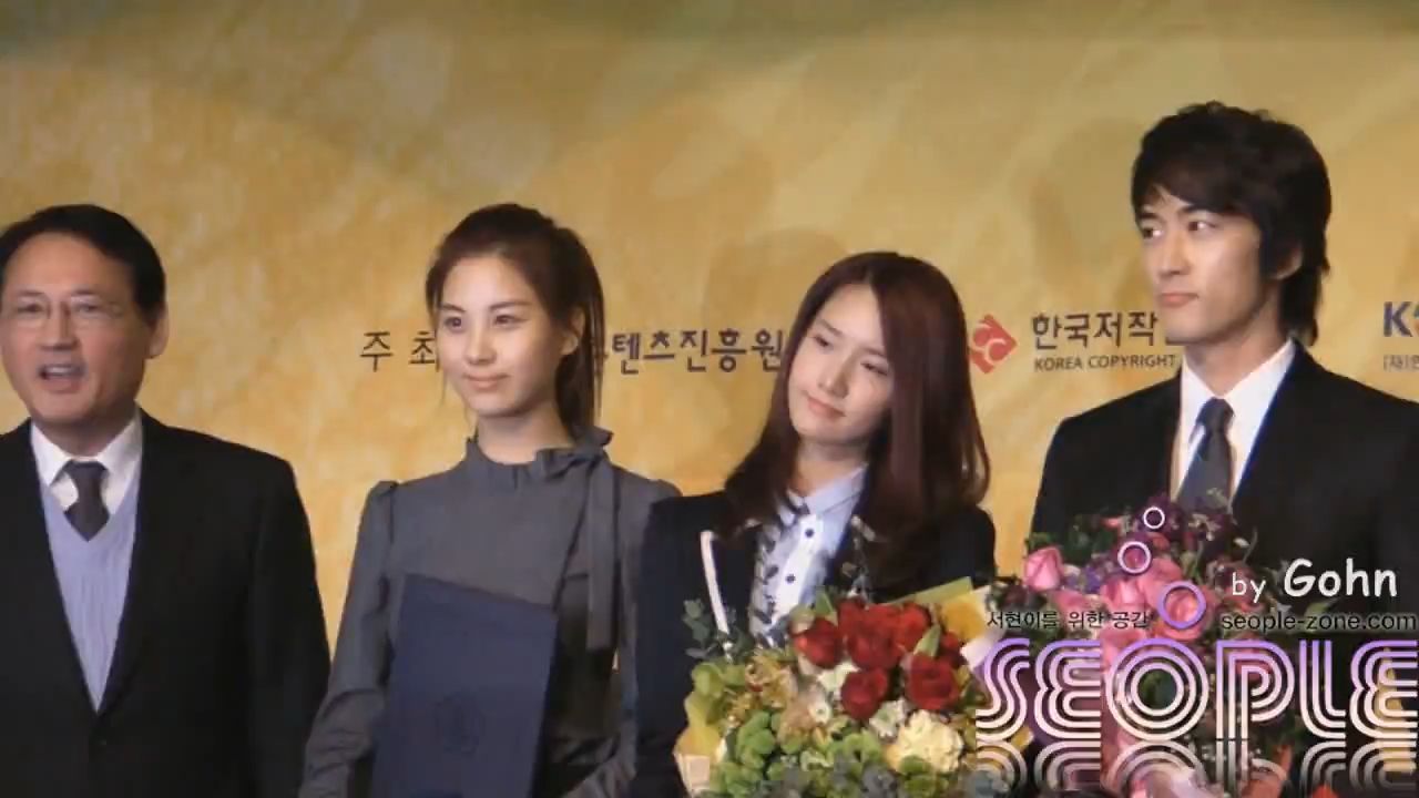 【饭拍】100113 林允儿 徐贤 kocca new years ceremony 直拍