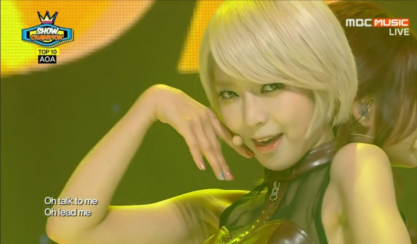 aoa–like a cat(猫步轻悄)141119 mbc music show champion