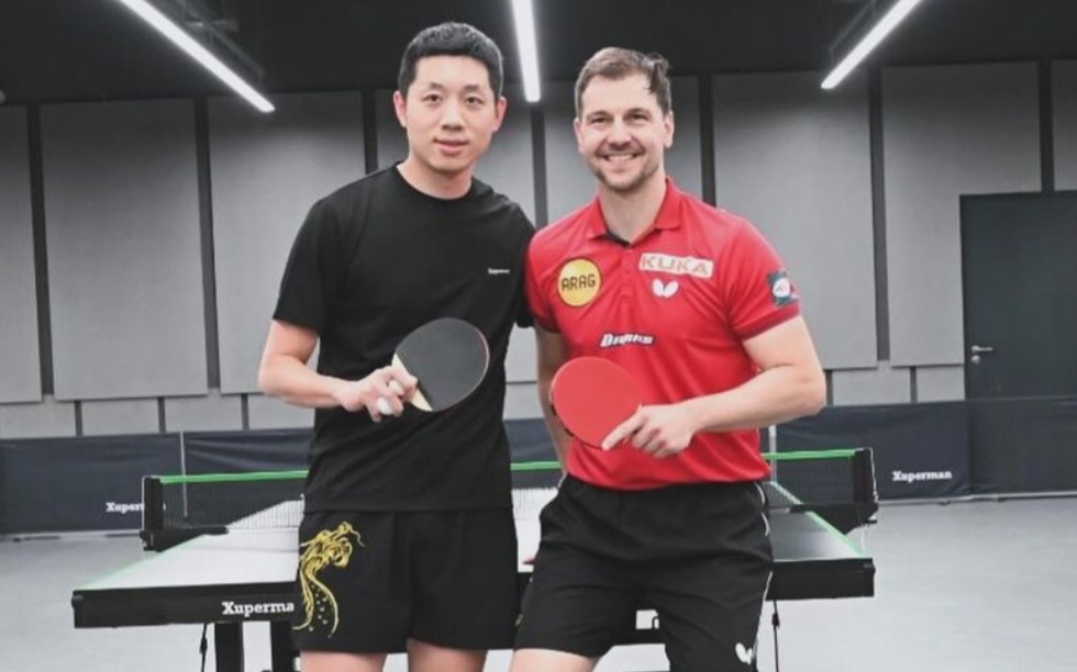 波尔与许昕在上海打球