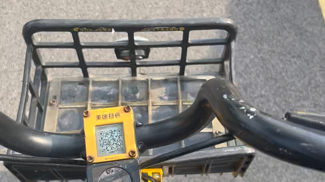 朴实无华小黄车