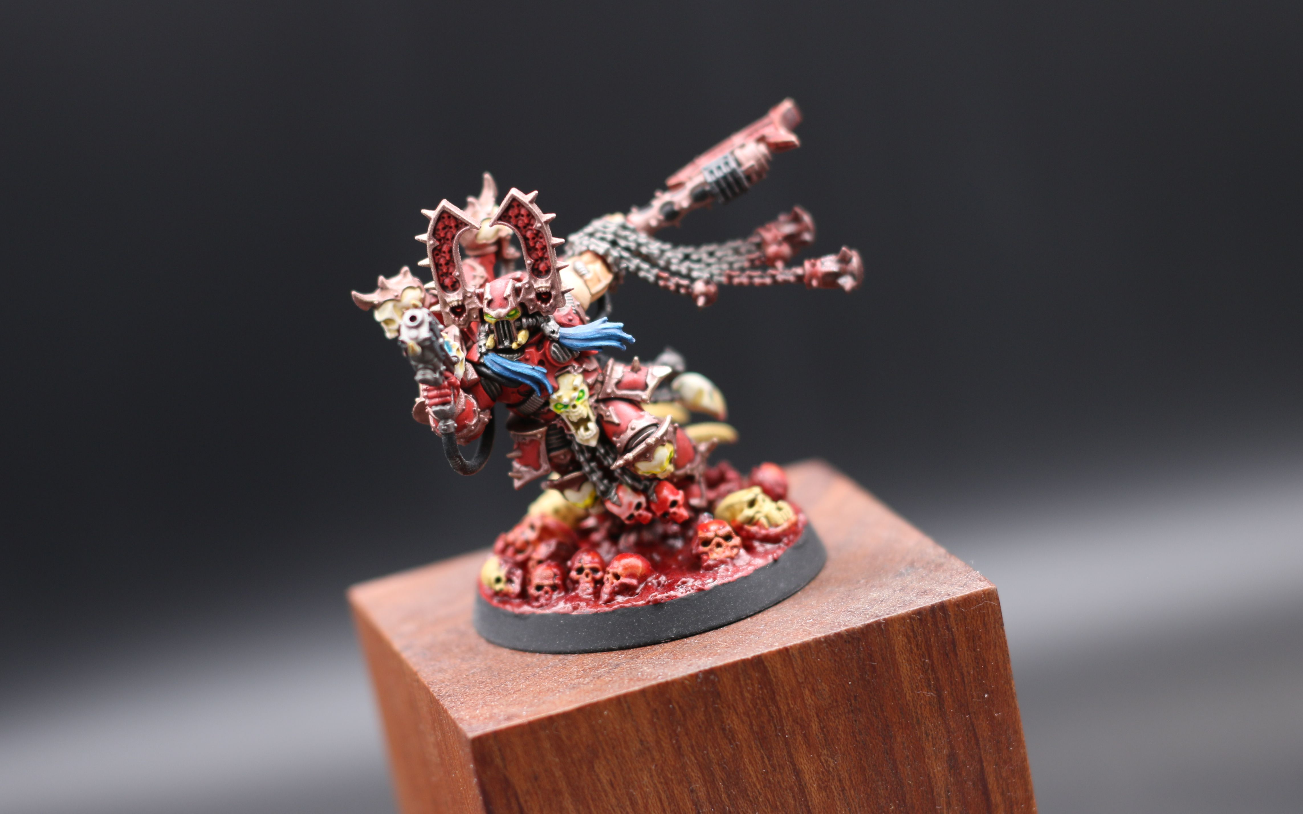 【新手向战锤涂装】恐虐神选——背叛者·卡恩的涂装步骤_哔哩哔哩_bi