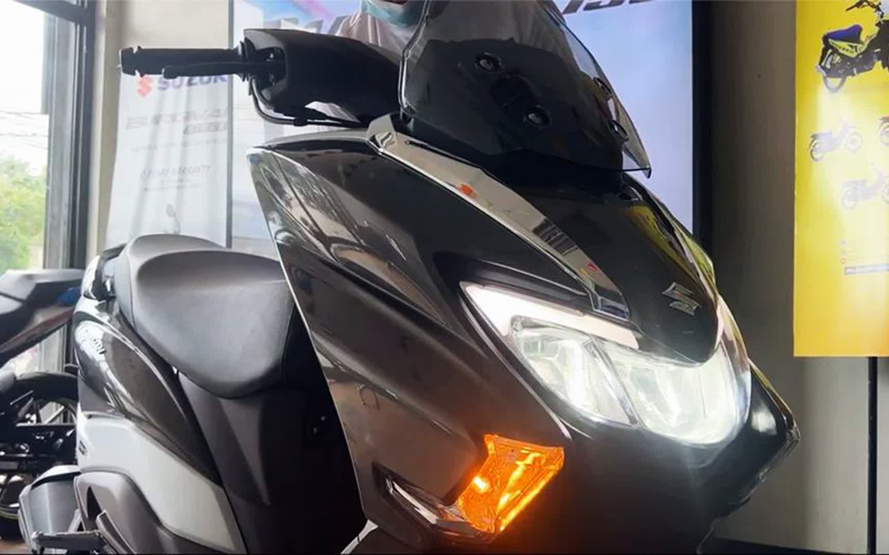 2023铃木新款汉堡人125,油耗1.9,皮实耐用,颜值高,代步首选