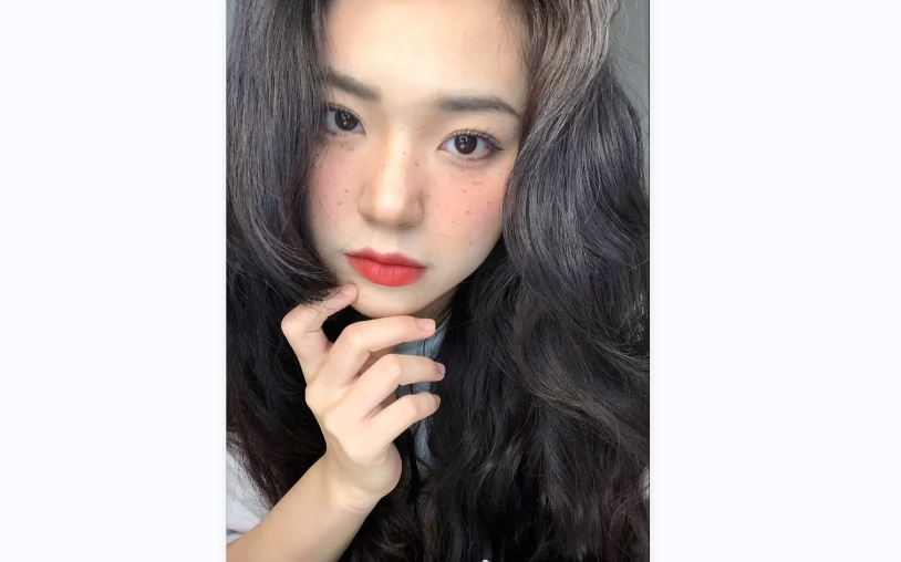 jennie复古红唇雀斑妆08原相机氛围感拿捏住