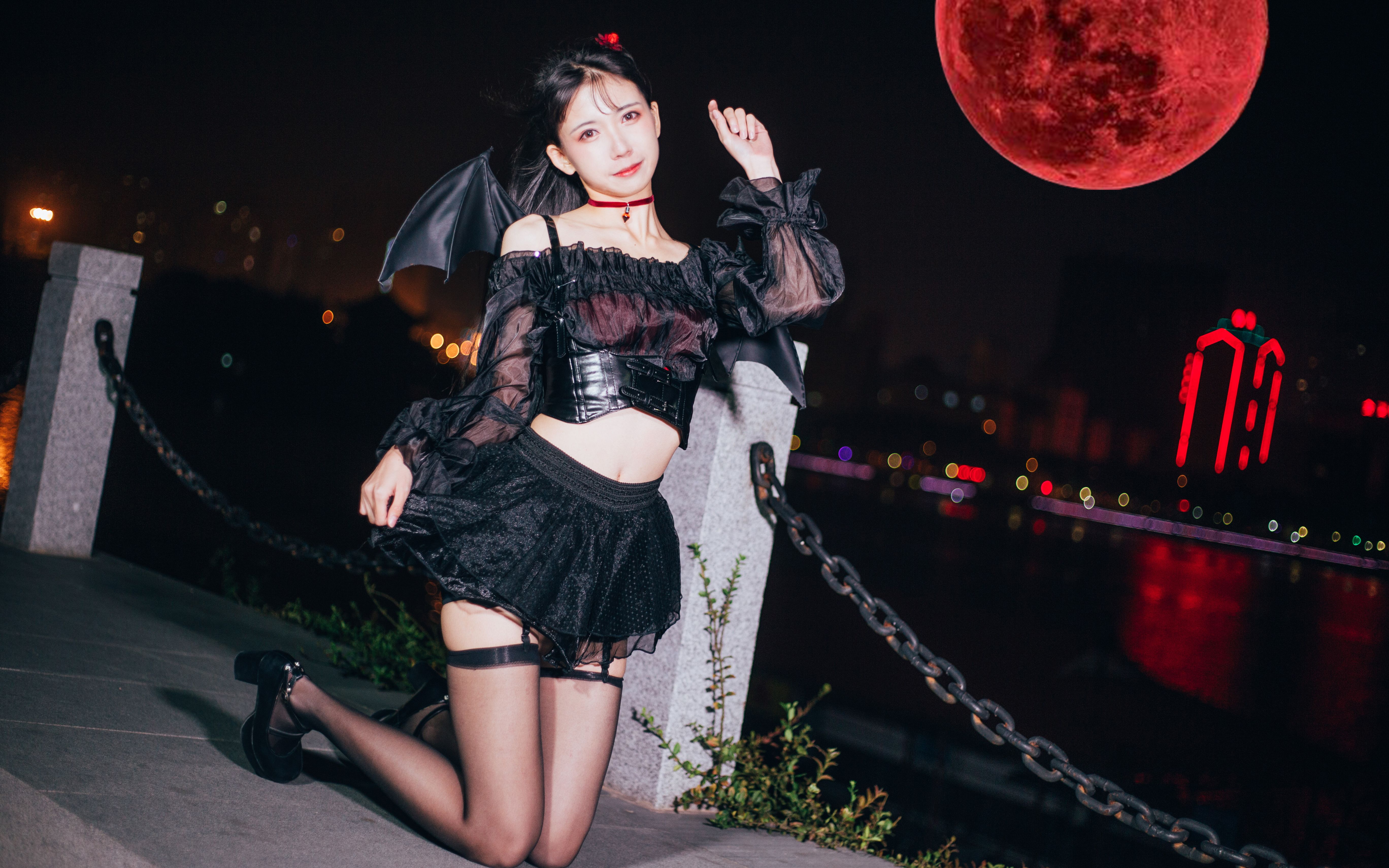 [图]【莓可】✟Happy Halloween✟ 万圣夜可以让我吸一吸你的血嘛