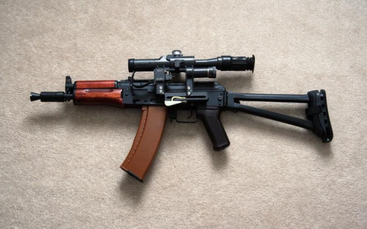 冲锋团队竞技试玩aks74u冲锋枪