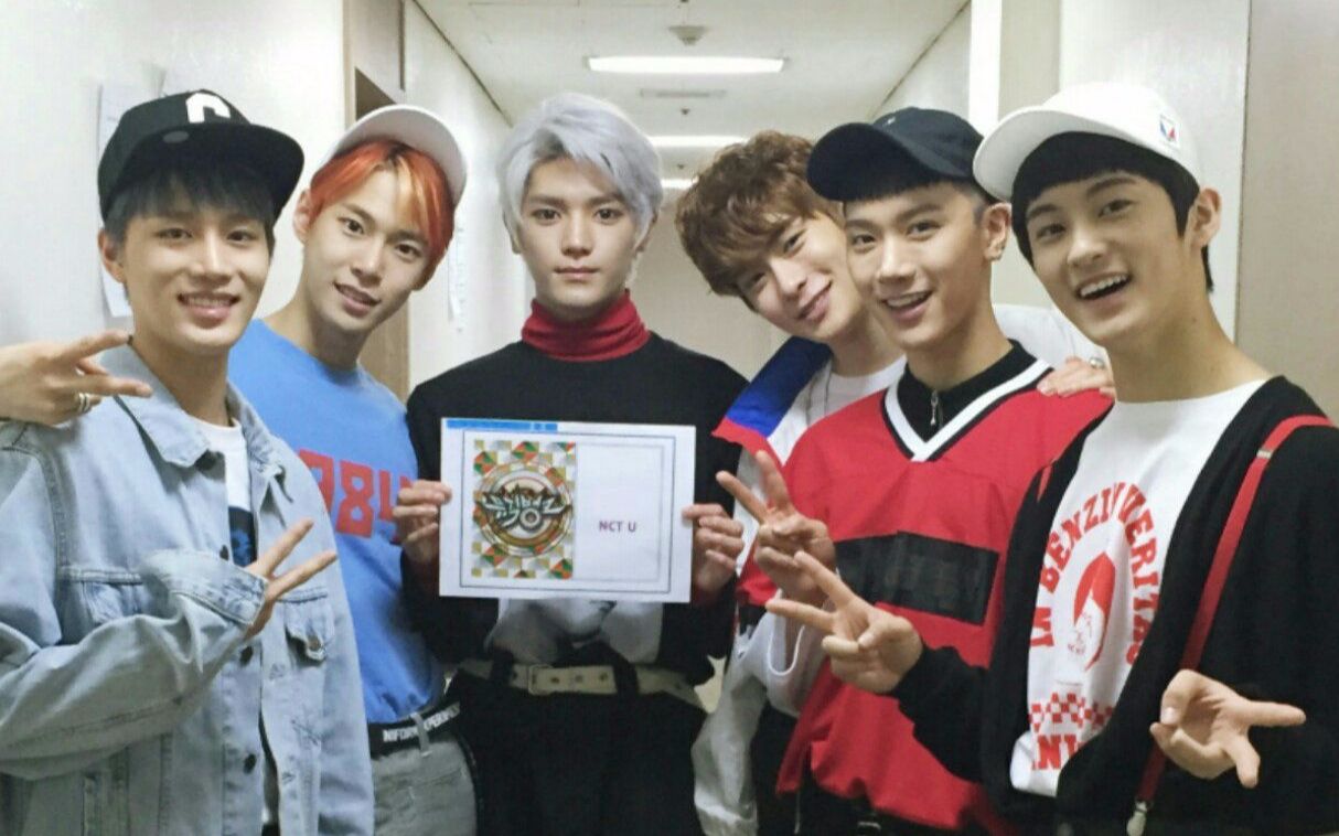 力量与美的帅气,nct u-《boss》练舞室镜像版【口袋推荐】_哔哩哔哩