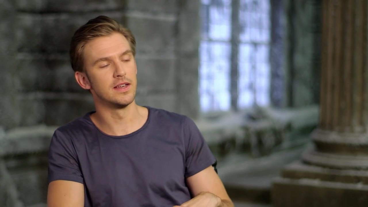 dan stevens 美女與野獸 訪談 生肉_嗶哩嗶哩 (゜-゜)つロ 乾杯~-bili