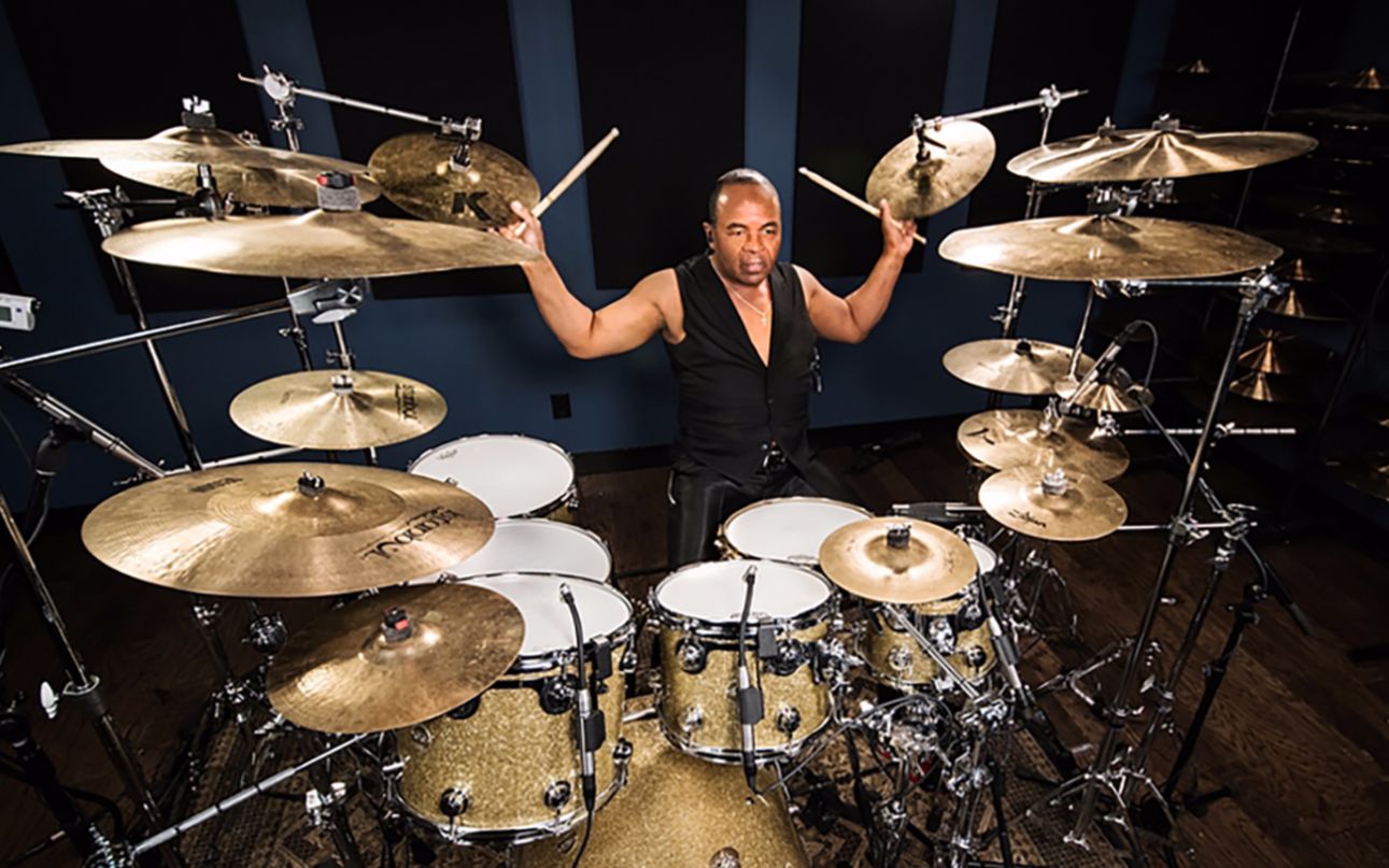 杰克逊御用鼓手再现经典神级演奏普通人真的驾驭不了