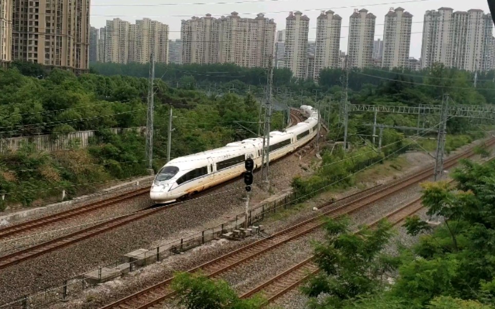 crh380b通过联络线前往合蚌高铁