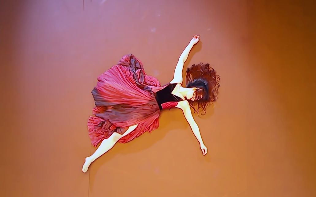 【舞蹈风暴】抹口红那瞬间太飒啦!胡婕《胭脂》当代舞