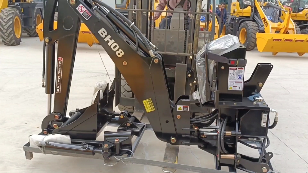 拖拉机挖掘机 拖拉机加后钩机