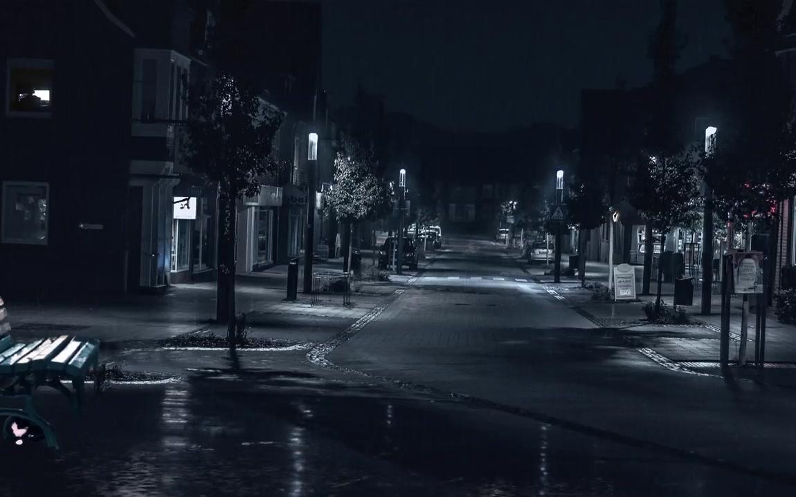 2小時夜晚下雨的城市白噪音雨聲比較大的雷聲