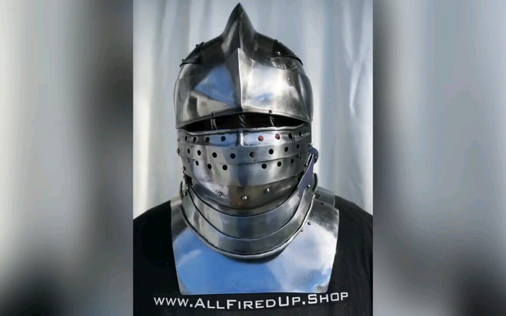 (预告)勃艮第式头盔展示