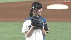 尾崎由香 本宮佳奈 小野早稀 穿着浴衣享受平成最后的夏天 哔哩哔哩 つロ干杯 Bilibili