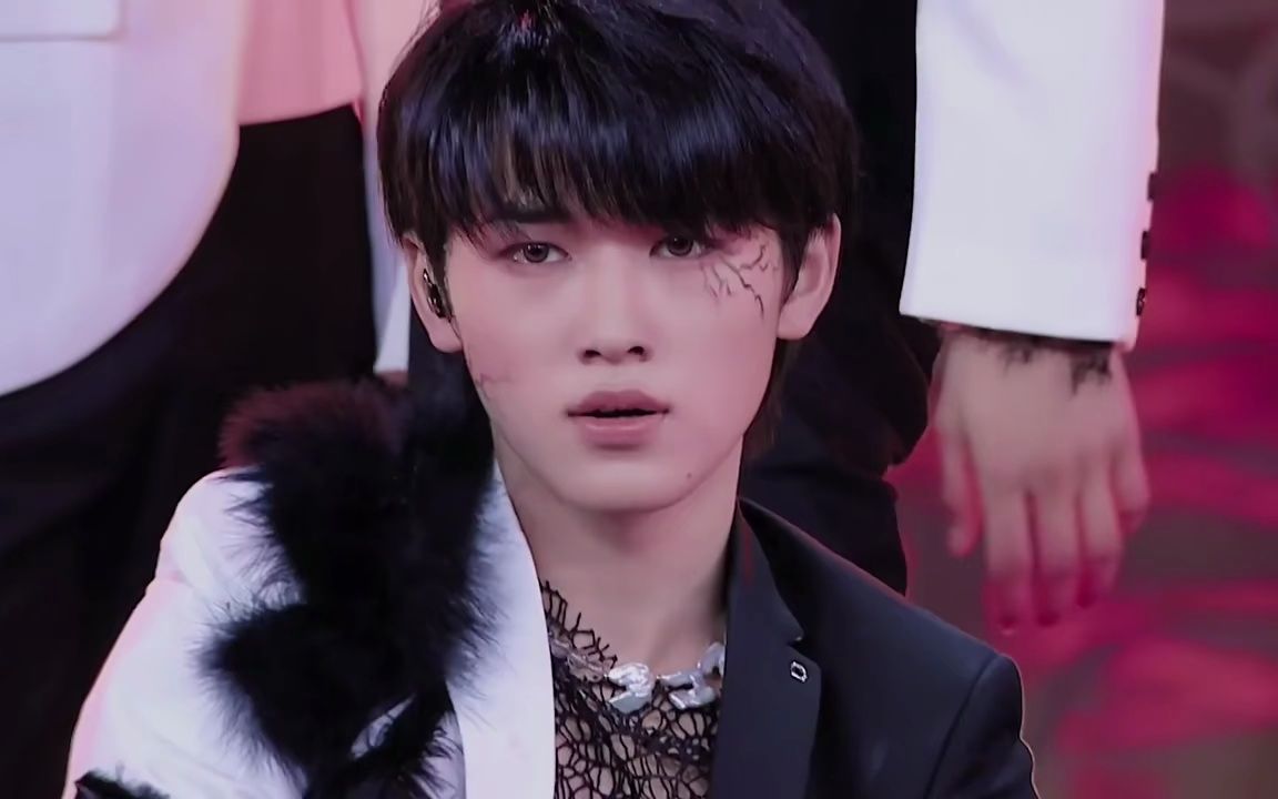 《criminal》舞台时代少年团,tf家族