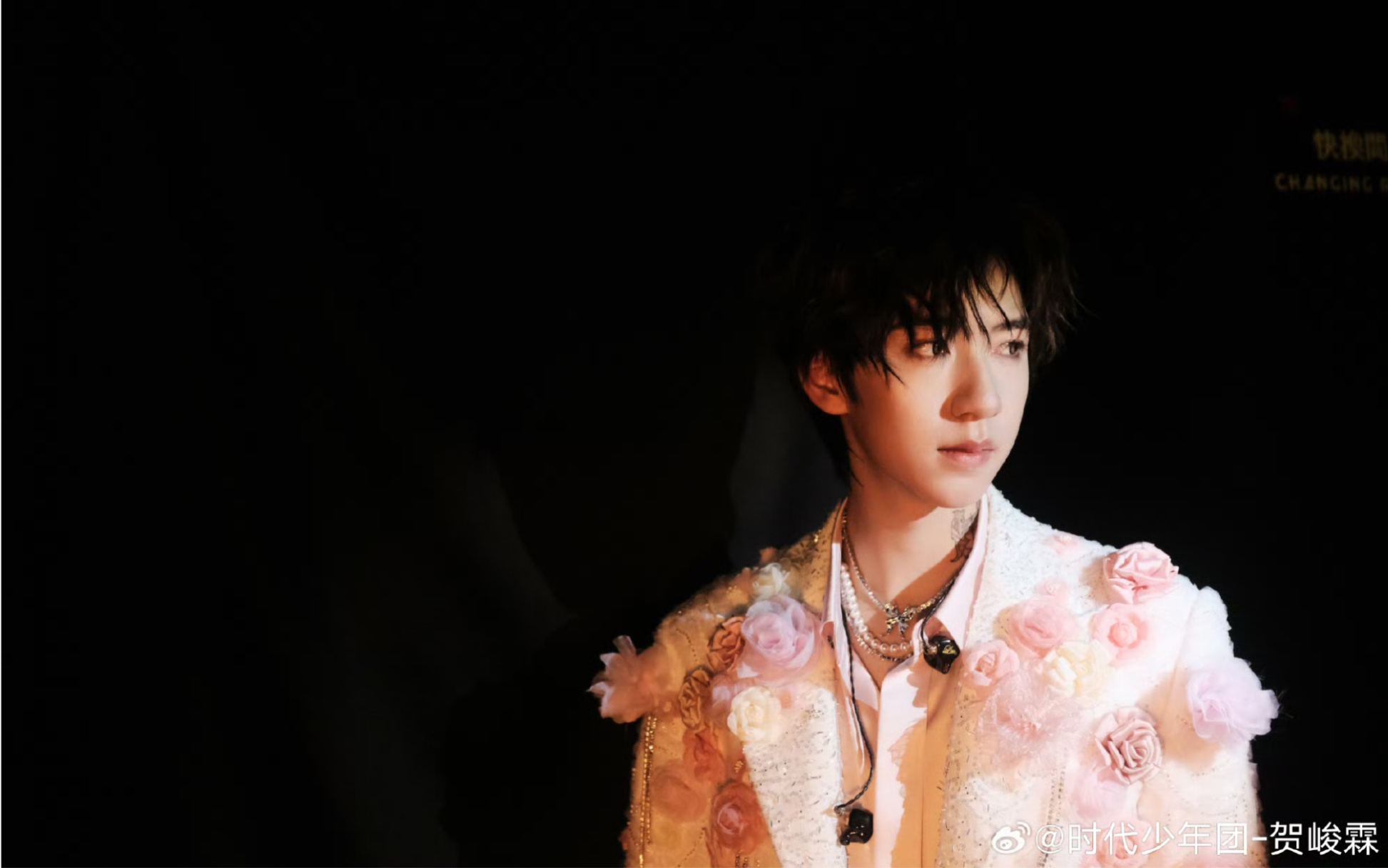 【贺峻霖】是汗水浇灌和不断的努力,才让旅途一路生花.