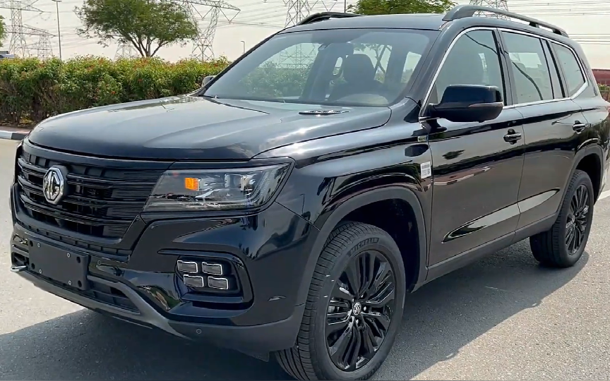 2024款名爵mg rx8海外版 7座suv 外观和内饰细节