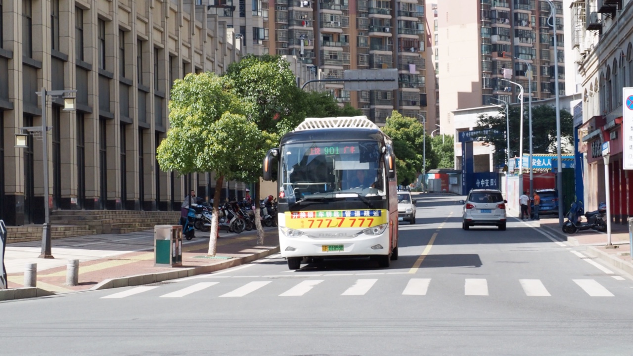 【上饶公交】欢迎乘坐901路安凯客车,本线路从上饶开往广丰