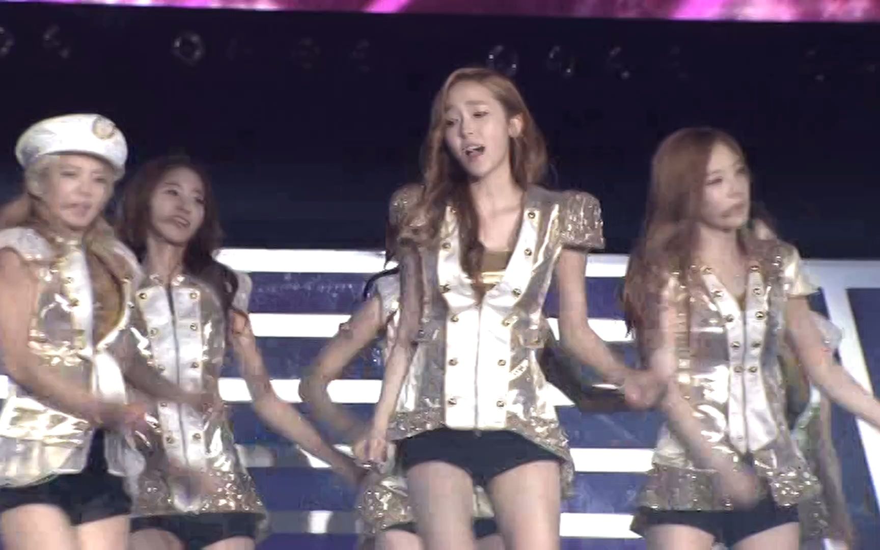 [图]中字 Girls' Generation - Girls & Peace- In Seoul 2015