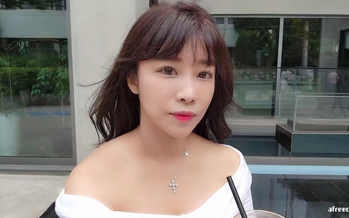 女帝tossgirl 户外直播 2022-05-25