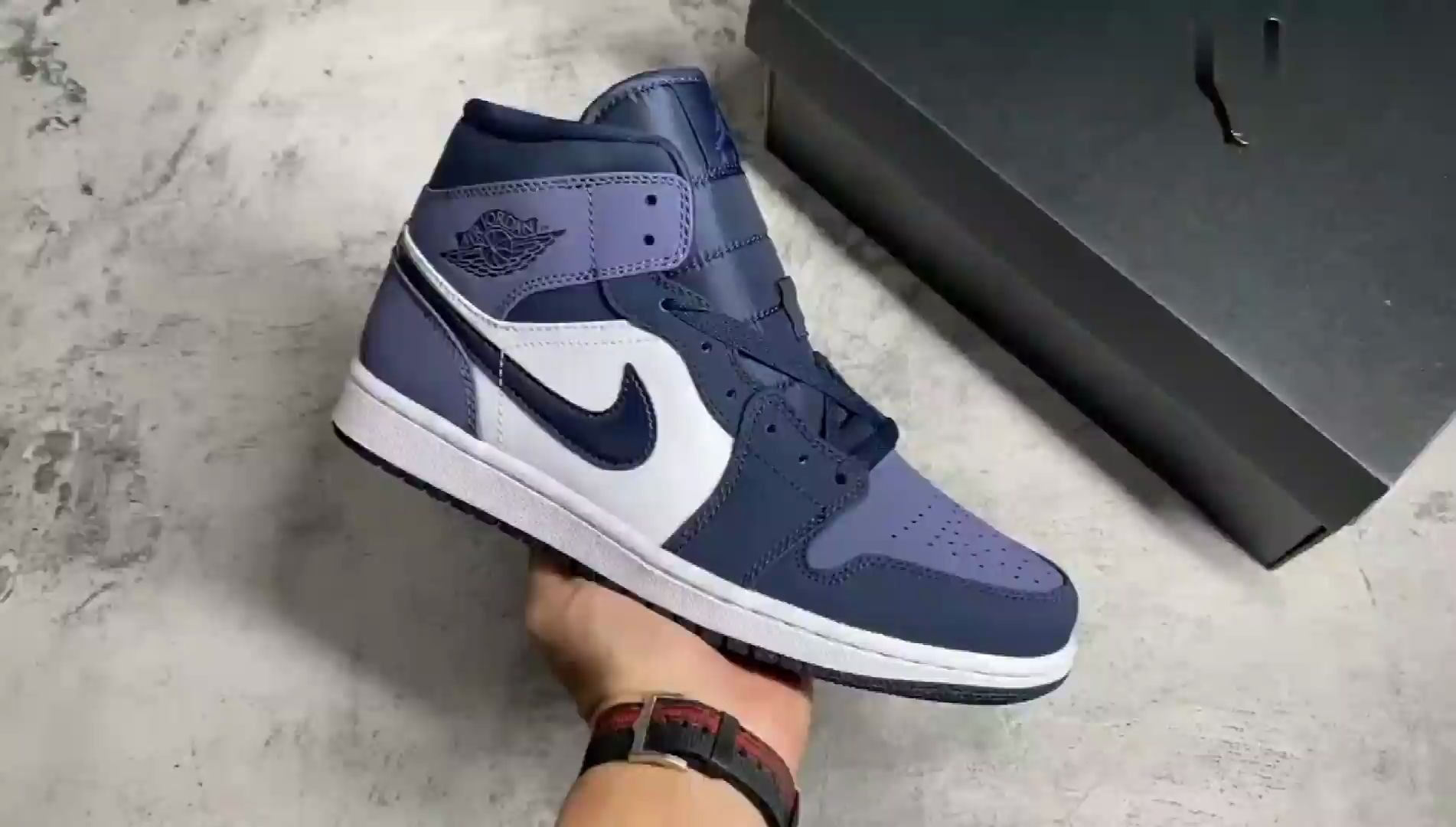 市面纯原级别aj1 桑德紫 你喜欢吗?